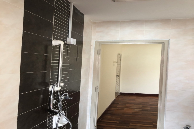 WhatsApp Image 2019-06-20 at 10.53.59 PM.jpeg